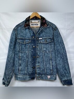 Vintage 90's Guess Georges Marciano Women’s  Acid Wash‎ Trucker Jean Jacket sz S